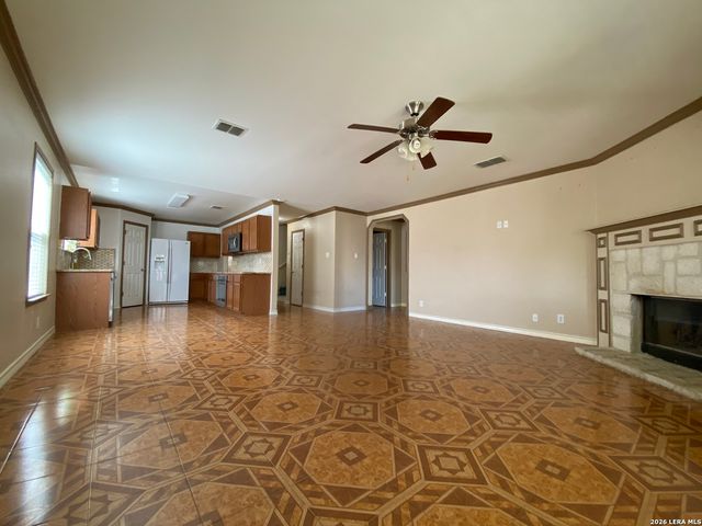 7940 Abbotts Pointe, San Antonio, TX 78254