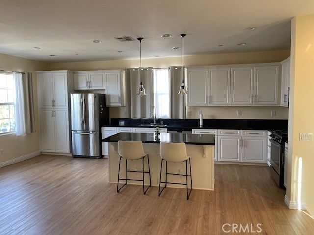 22014 Moveo, Saugus, CA 91350