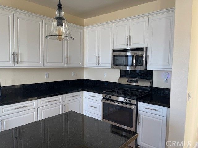 22014 Moveo, Saugus, CA 91350