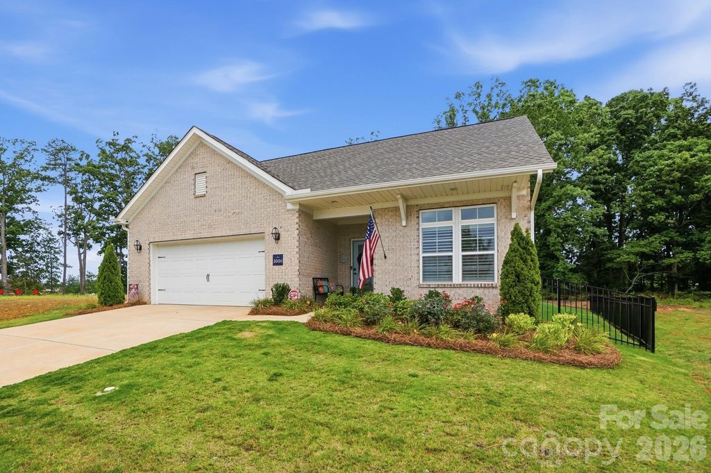 3006 Constitution Lane, Gastonia, NC 28056