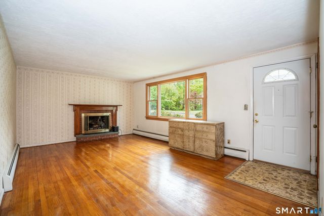 103 Farview Drive, Cheshire, CT 06410