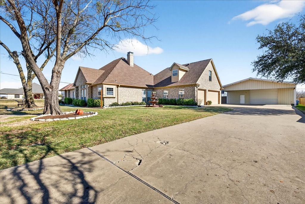 10411 Woodbridge Drive, Forney, TX 75126