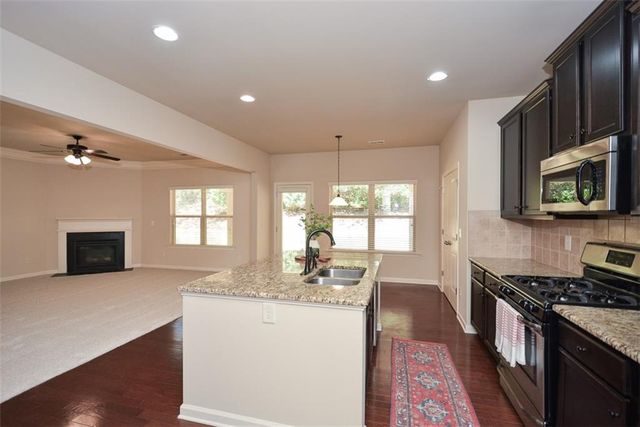 140 Cornerstone Circle, Woodstock, GA 30188