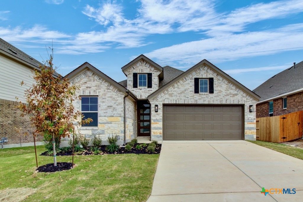 927 Creek Bed Drive, New Braunfels, TX 78130