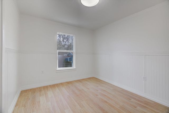 158 E 7th Street, Trinity, TX 75862