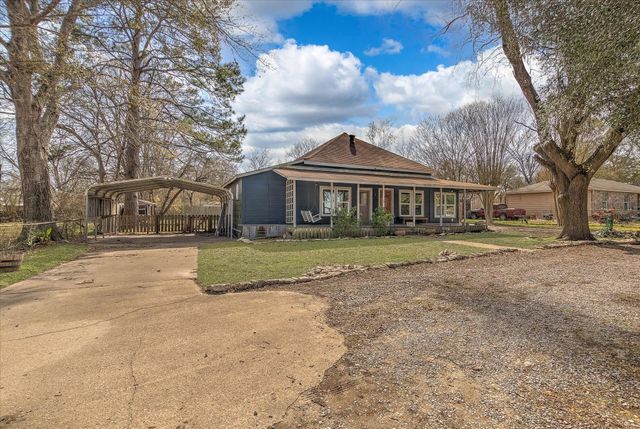 158 E 7th Street, Trinity, TX 75862