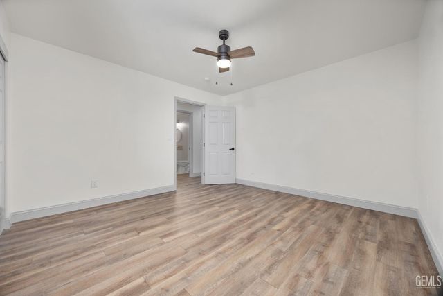 405 Pilgrim Avenue, Taft, CA 93268