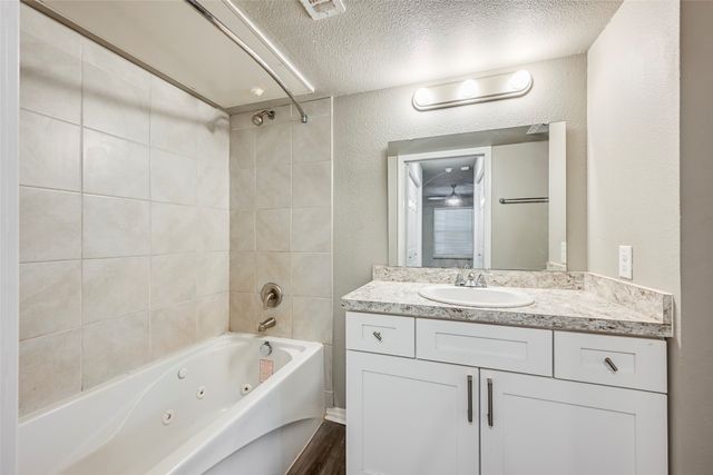 6108 Abrams Road 512, Dallas, TX 75231