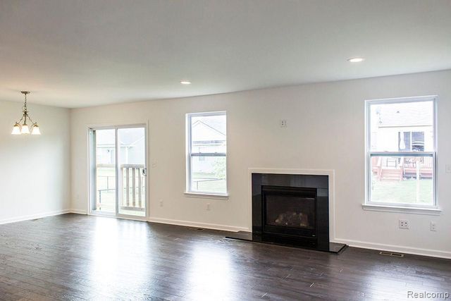 7450 Abigail Drive, Superior Charter Township, MI 48198