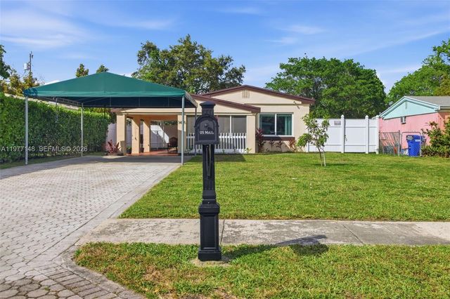 1455 NE 180th St, North Miami Beach, FL 33162