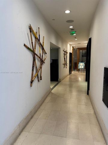 200 Biscayne Boulevard Way 3711, Miami, FL 33131