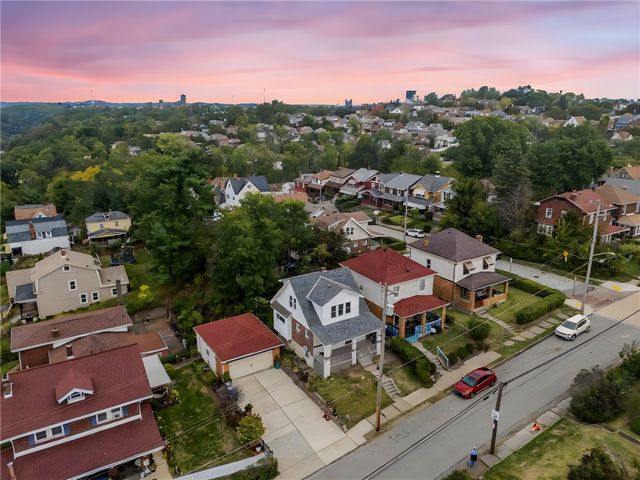 1406 Hampshire Ave, Beechview, PA 15216