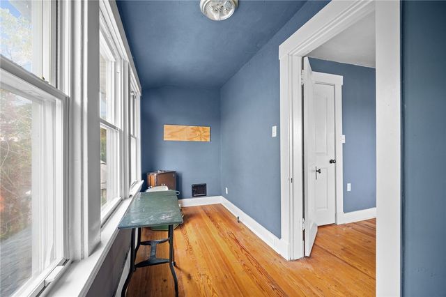 1406 Hampshire Ave, Beechview, PA 15216