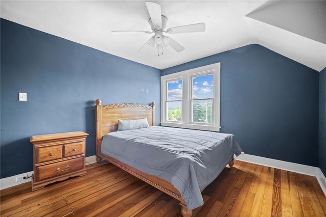 1406 Hampshire Ave, Beechview, PA 15216