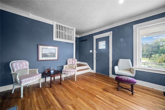 1406 Hampshire Ave, Beechview, PA 15216