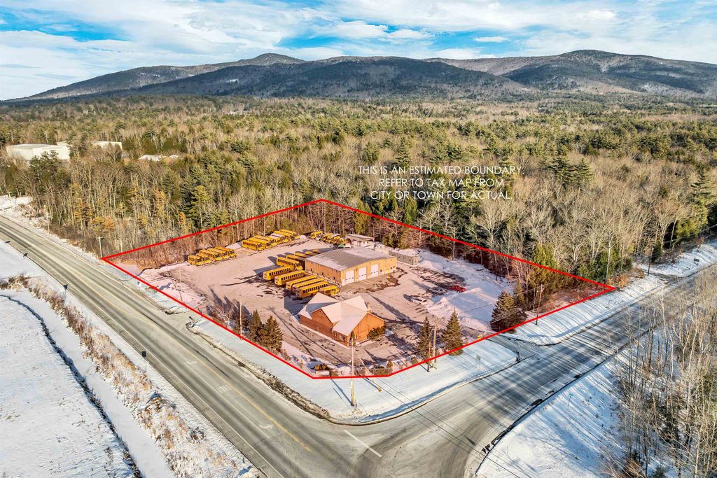 1146 Whittier Highway, Moultonborough, NH 03254
