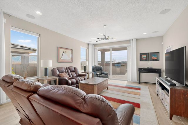 3111 Allyson Way NE, Rio Rancho, NM 87144