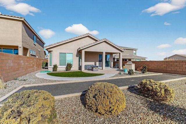 3111 Allyson Way NE, Rio Rancho, NM 87144
