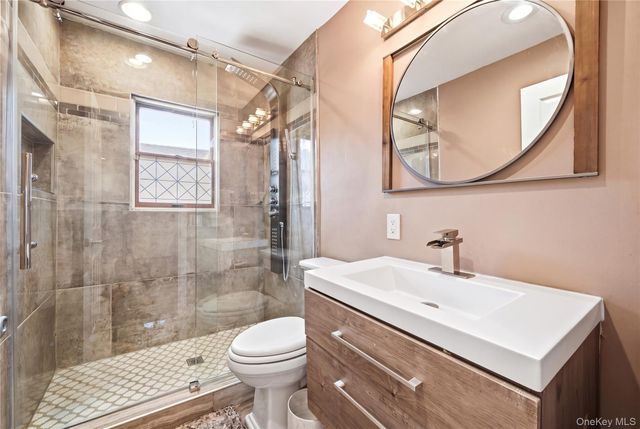382 Johnson Avenue, Bohemia, NY 11716