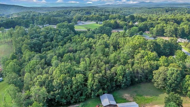 591 Wall Street ST, Bassett, VA 24055