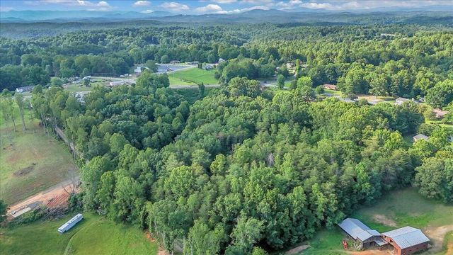 591 Wall Street ST, Bassett, VA 24055