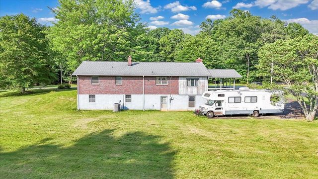 591 Wall Street ST, Bassett, VA 24055