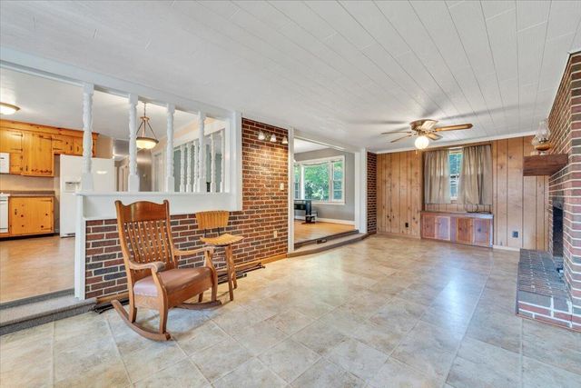 591 Wall Street ST, Bassett, VA 24055