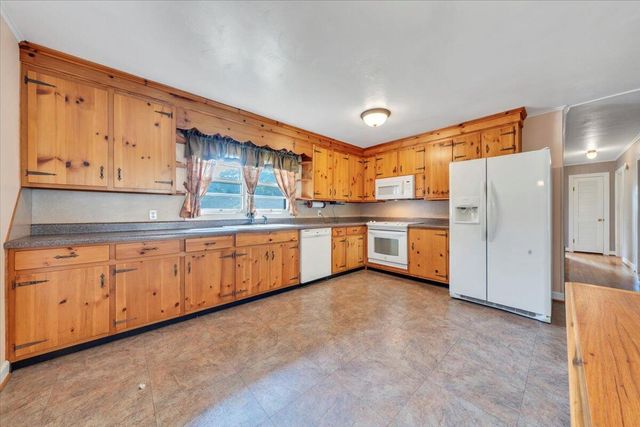 591 Wall Street ST, Bassett, VA 24055