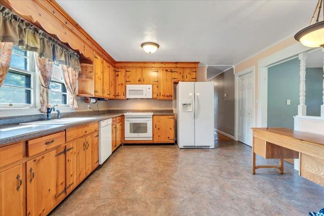 591 Wall Street ST, Bassett, VA 24055