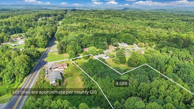 591 Wall Street ST, Bassett, VA 24055