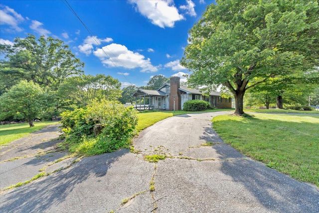 591 Wall Street ST, Bassett, VA 24055