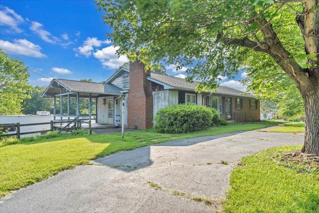 591 Wall Street ST, Bassett, VA 24055