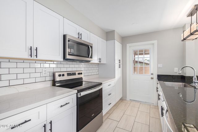 103 E DEL RIO Drive, Tempe, AZ 85282