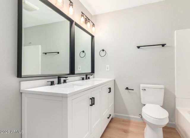 103 E DEL RIO Drive, Tempe, AZ 85282