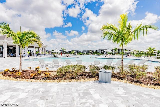 5433 DOUBLE EAGLE CIR 2915, Ave Maria, FL 34142