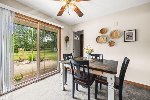 N58W21816 Maclynn DRIVE, Menomonee Falls, WI 53051