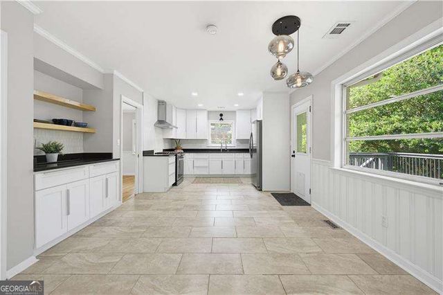 2150 Azalea Circle, Decatur, GA 30033