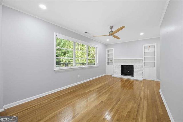 2150 Azalea Circle, Decatur, GA 30033