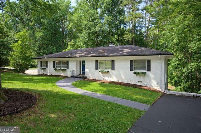 2150 Azalea Circle, Decatur, GA 30033