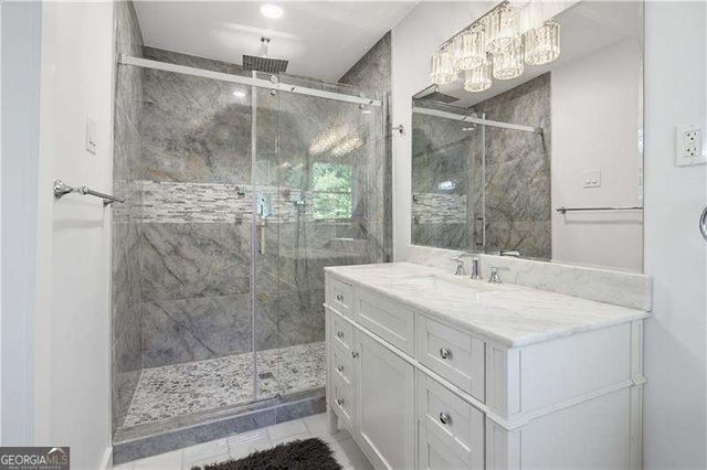 2150 Azalea Circle, Decatur, GA 30033