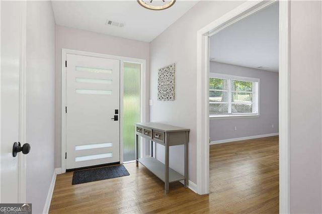 2150 Azalea Circle, Decatur, GA 30033