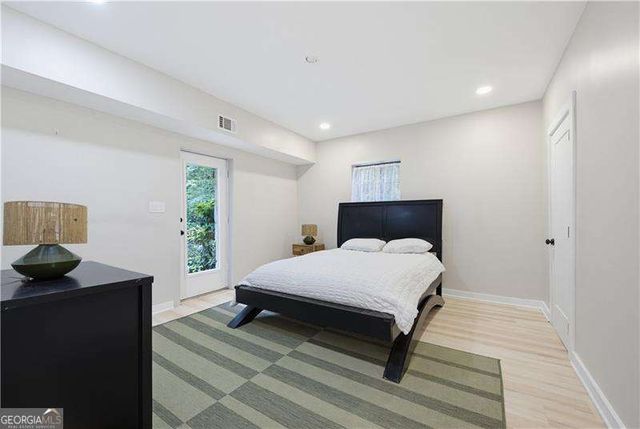2150 Azalea Circle, Decatur, GA 30033