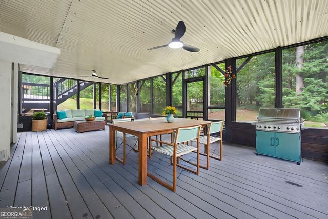 2150 Azalea Circle, Decatur, GA 30033
