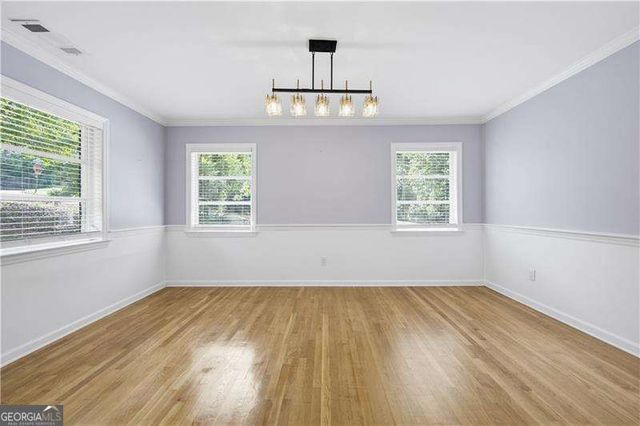2150 Azalea Circle, Decatur, GA 30033