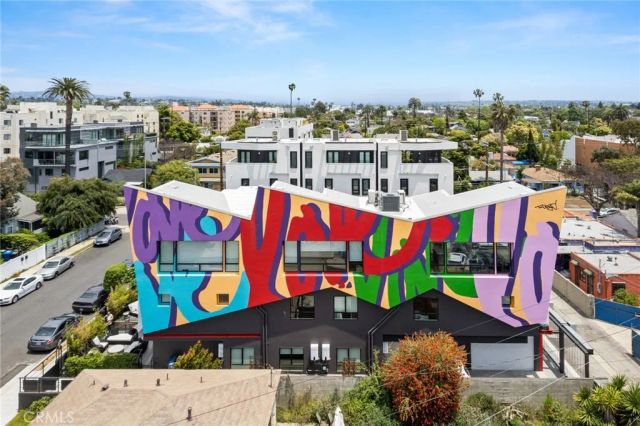 1176 Nelrose Avenue C, Venice, CA 90291