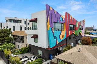 1176 Nelrose Avenue C, Venice, CA 90291