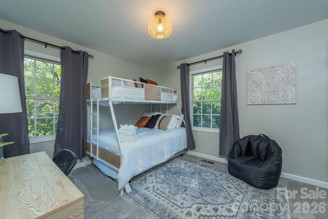 18 Garrison Road, Weaverville, NC 28787