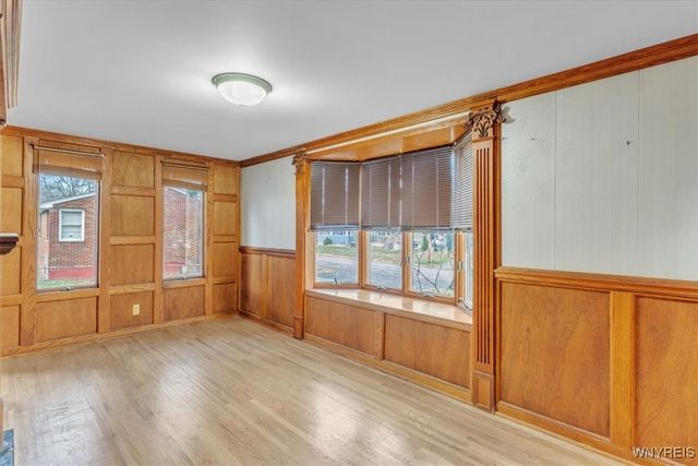 1315 Maple Avenue, Niagara Falls, NY 14305