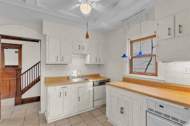 1315 Maple Avenue, Niagara Falls, NY 14305