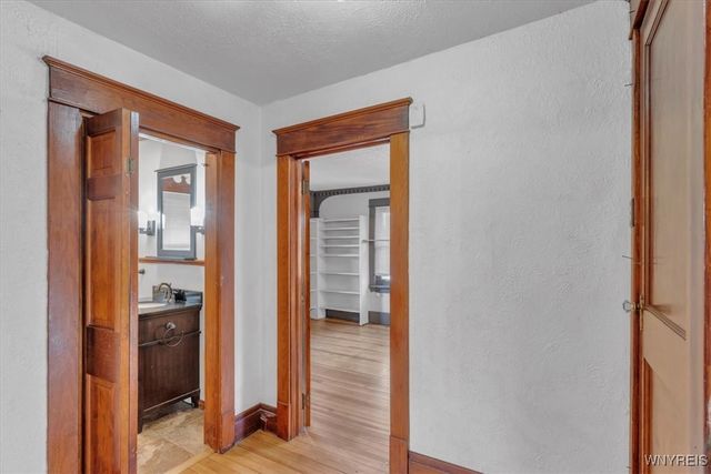 1315 Maple Avenue, Niagara Falls, NY 14305